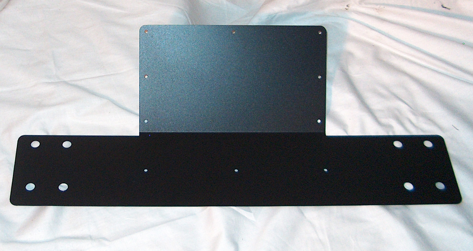 SVT 810E KICK PLATE BLACK